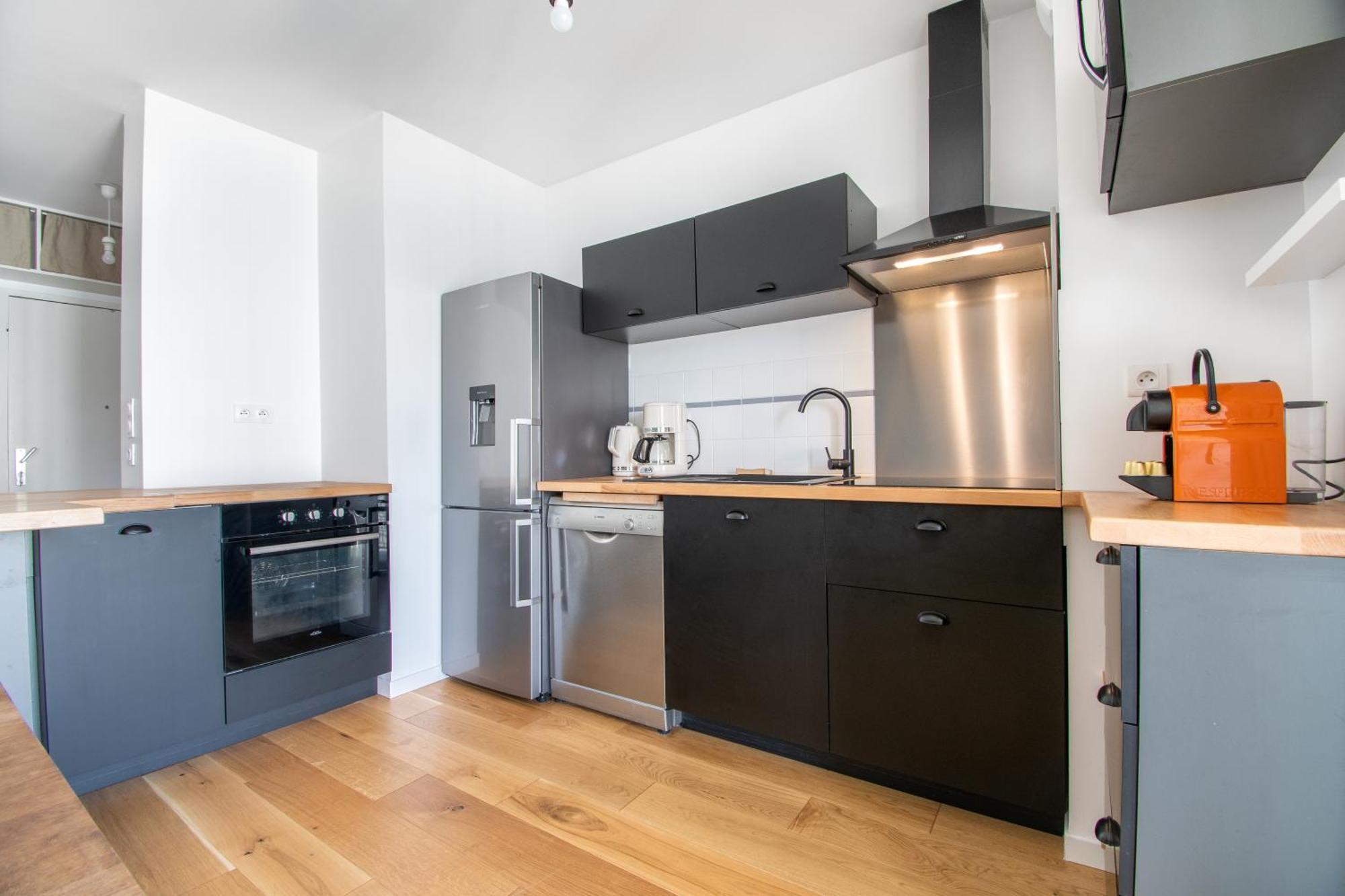 Cosy T2 De 50 M² Centre-ville Avec Garage & Balcon *