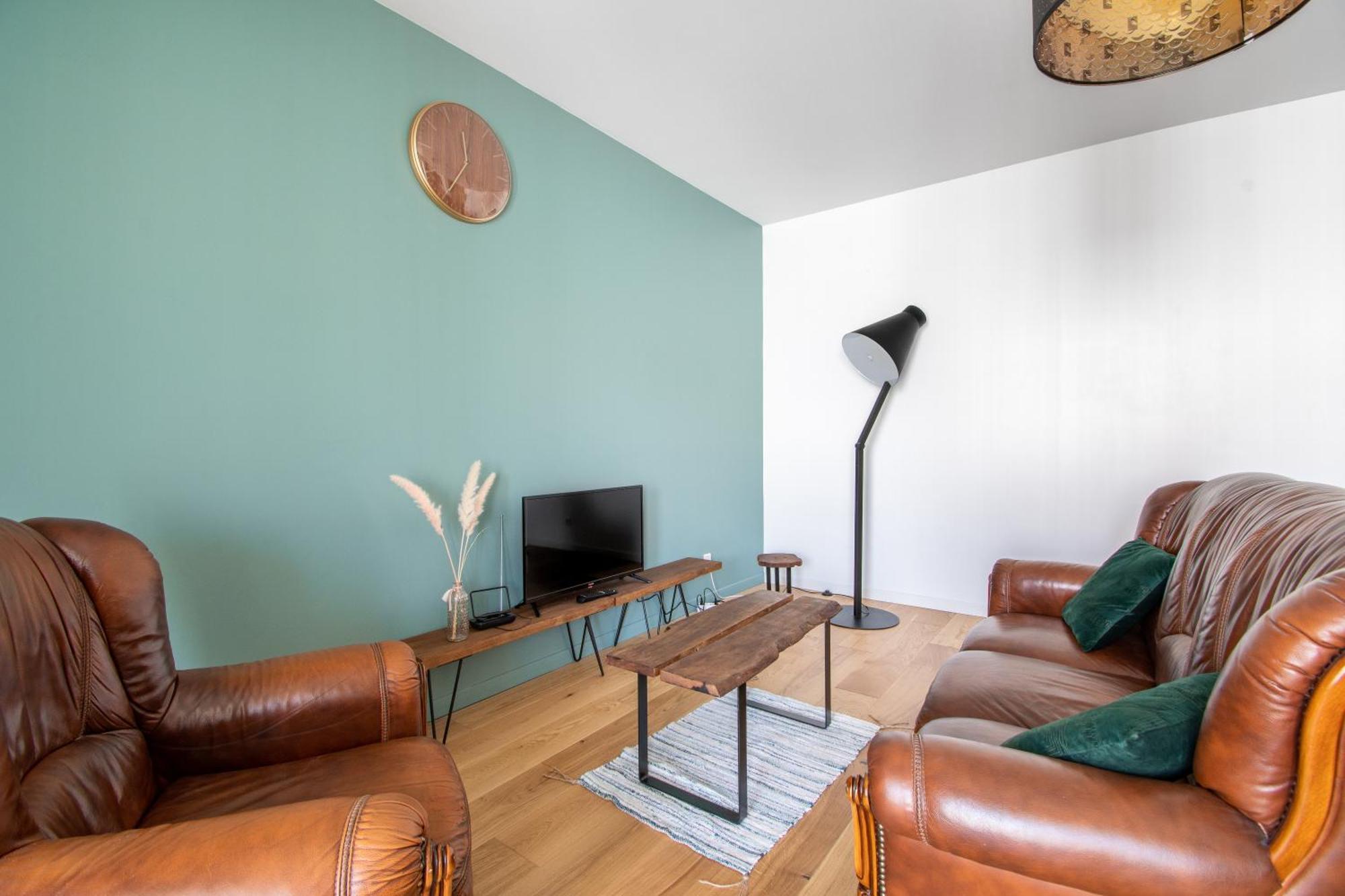 Apartment Cosy T2 De 50 M² Centre-ville Avec Garage & Balcon Nantes