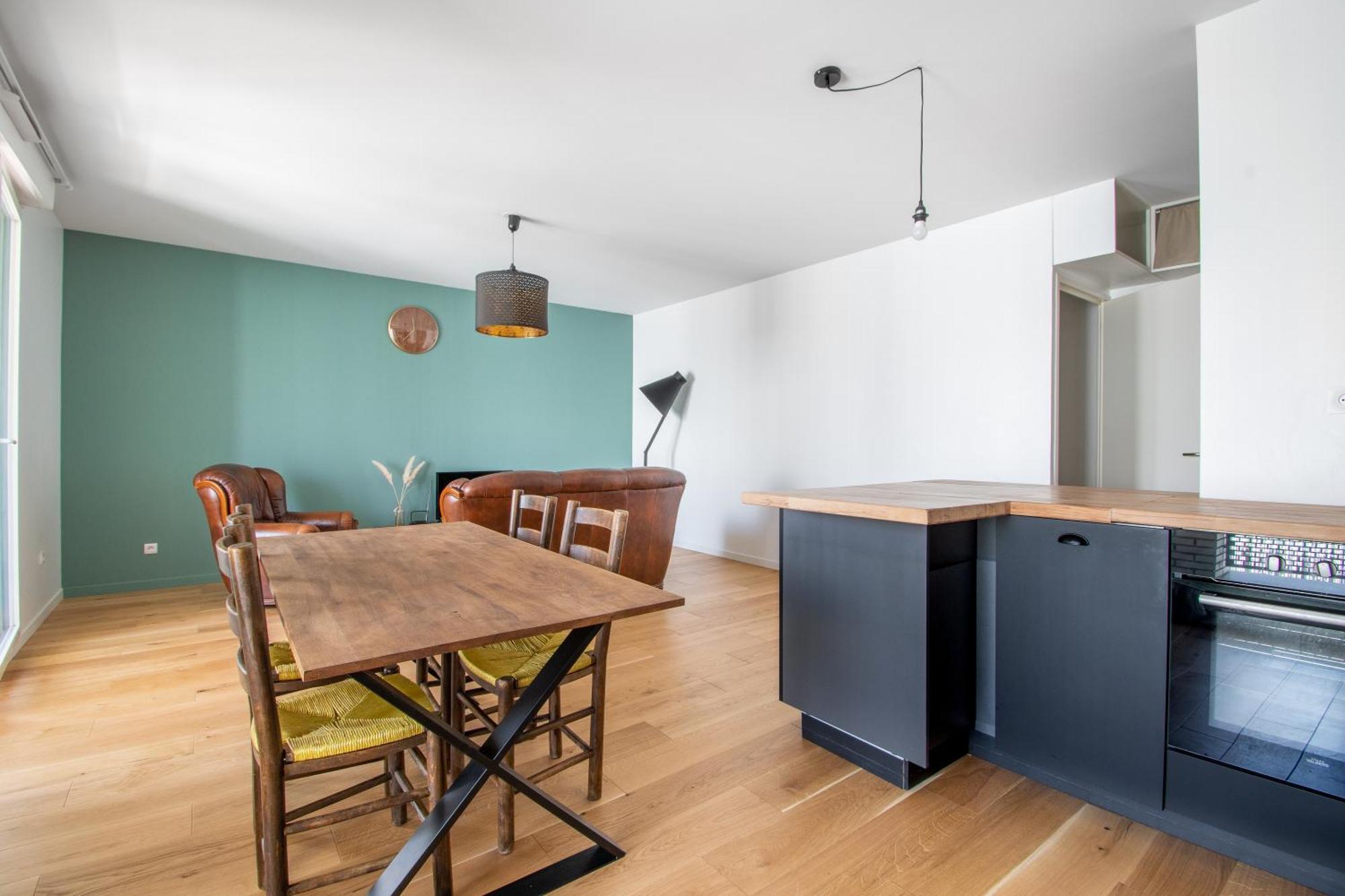 Cosy T2 De 50 M² Centre-ville Avec Garage & Balcon *